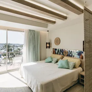 The White (adults Only) , Sant Antoni de Portmany Espagne